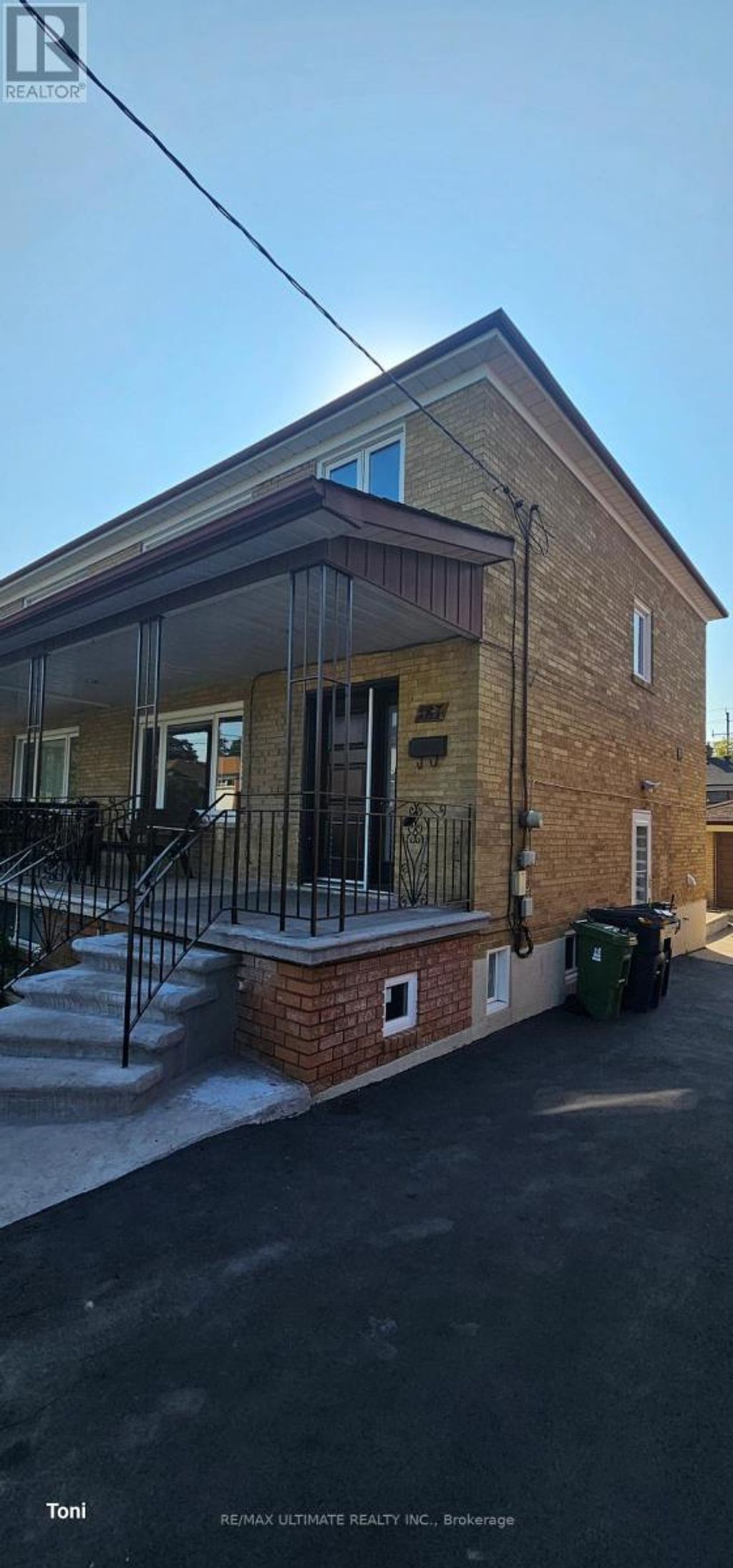 Main - 187 Epsom Downs Drive, Toronto (downsview-Roding-Cfb)
