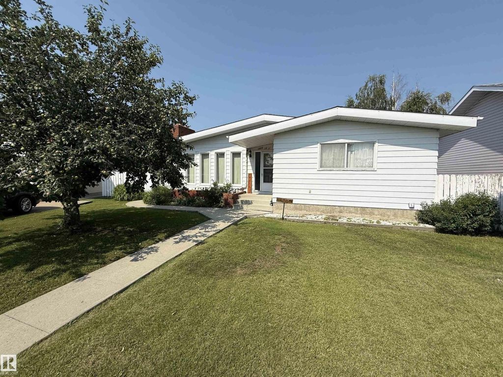 10808 109 Street, Westlock