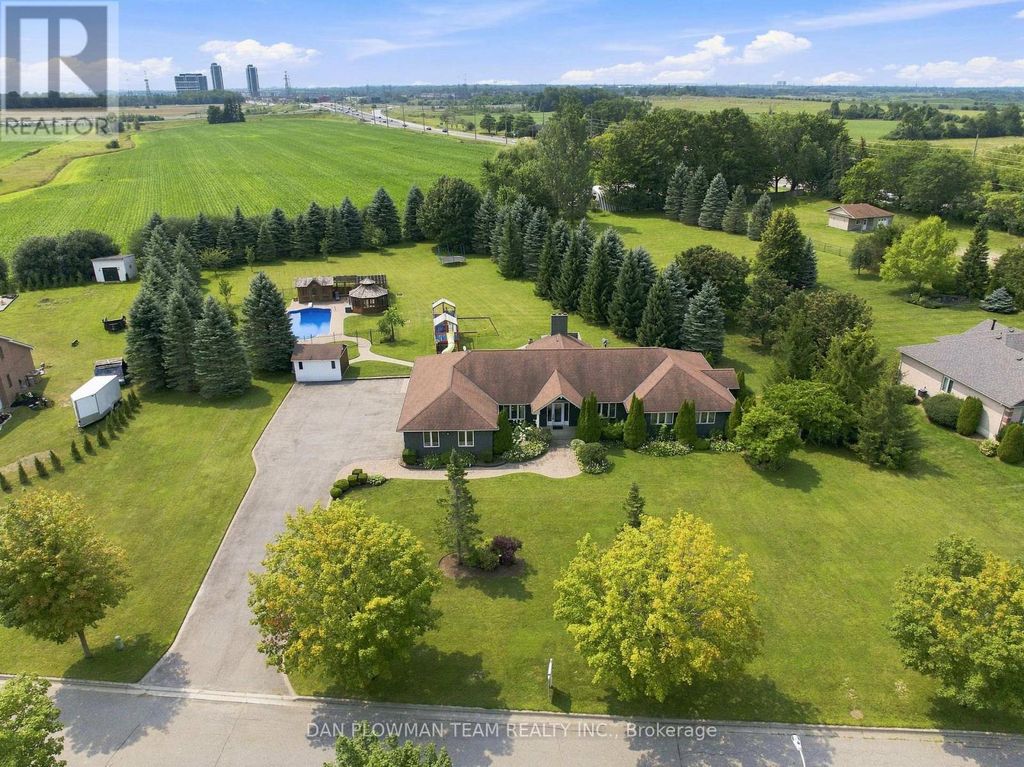 11 Steepleview Court, Oshawa (columbus)