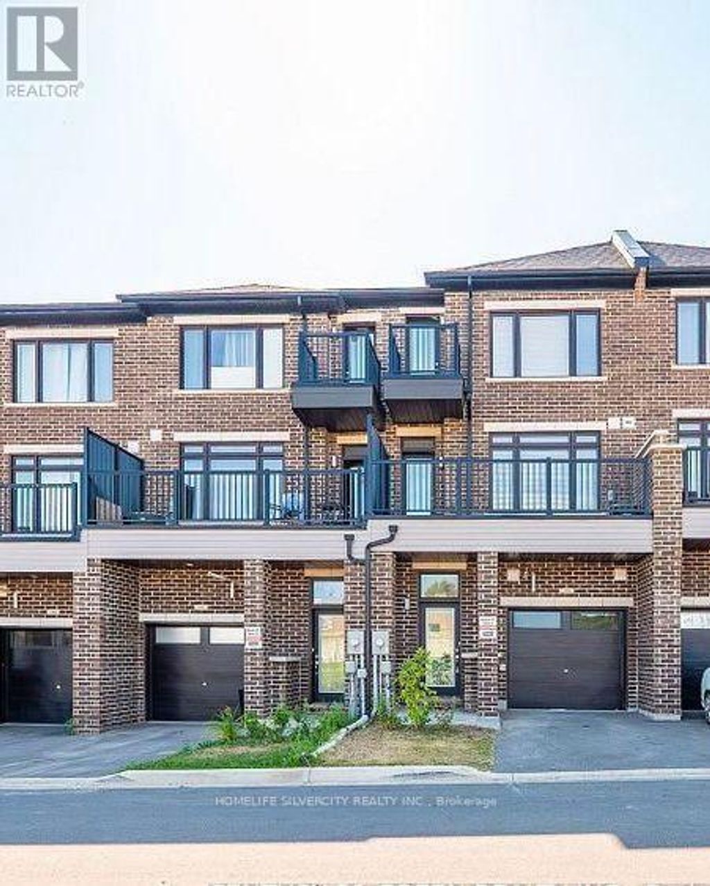 104 - 585 Colborne Street E, Brantford