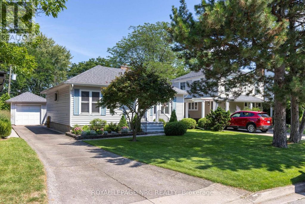 61 Highland Avenue, St. Catharines (old Glenridge)