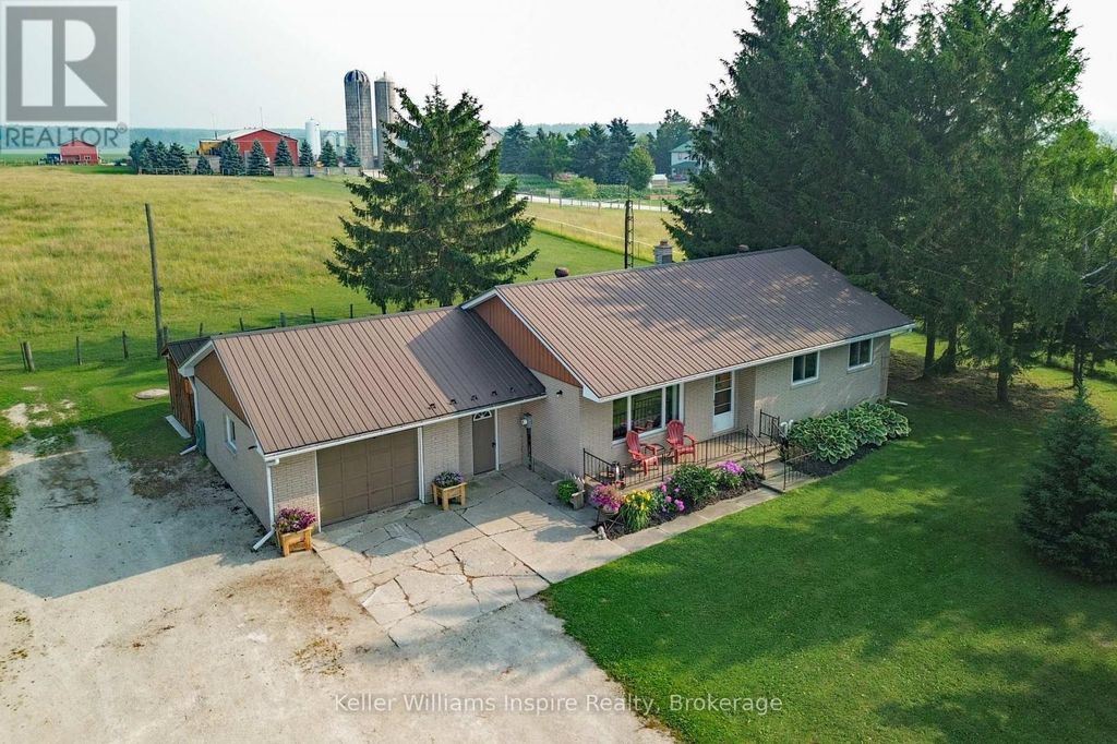 269514 Grey Road 9, Grey Highlands