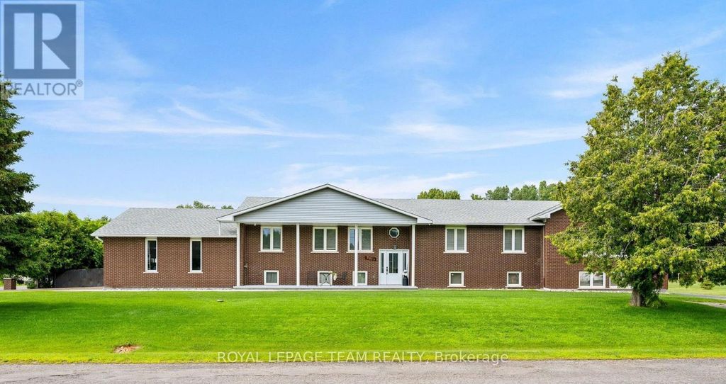 7019 Cosgrove Avenue, Ottawa