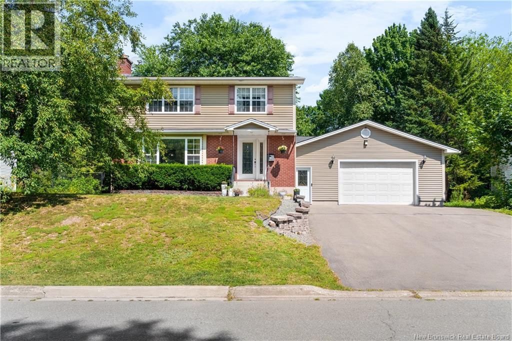 332 Mcallister Road, Riverview