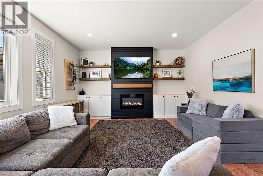 2167 Pyrite Dr, Sooke