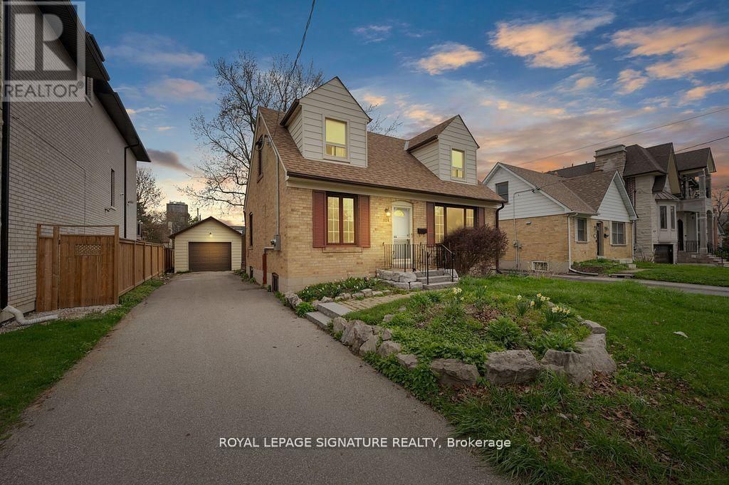 124 Homewood Avenue, Toronto (newtonbrook West)