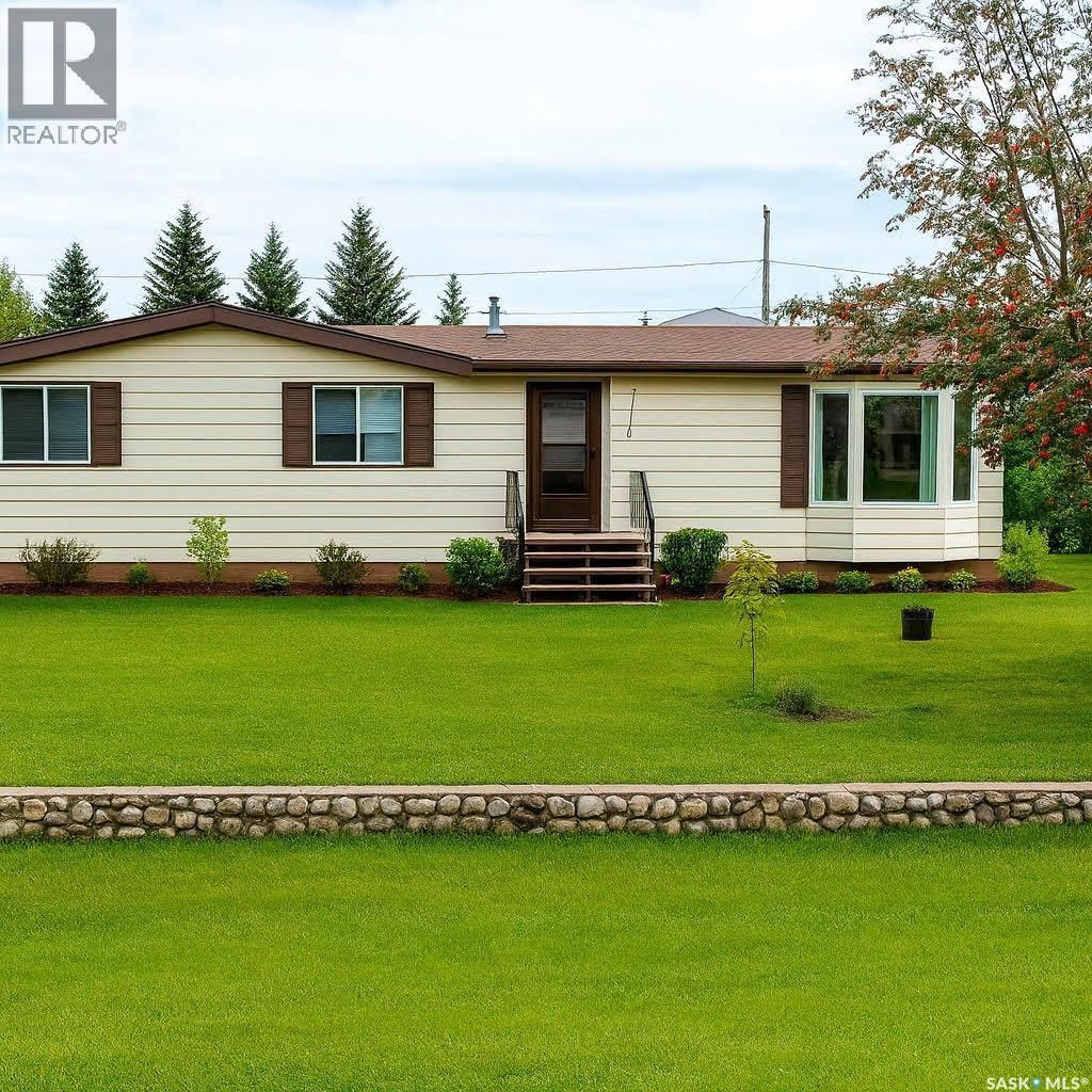 313 Hara Avenue, Bjorkdale
