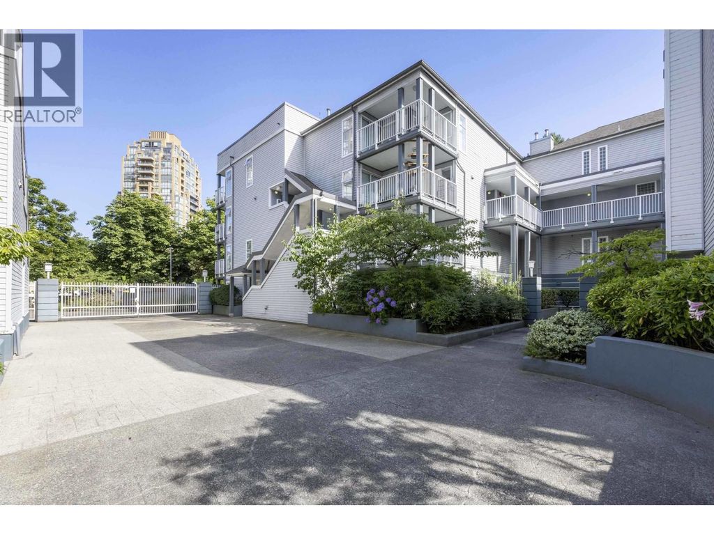 43 7345 Sandborne Avenue, Burnaby