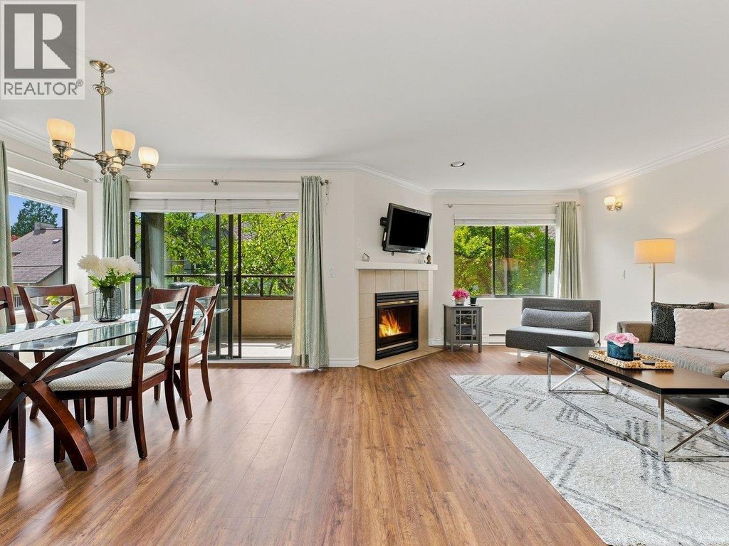 22 2133 St. Georges Avenue, North Vancouver