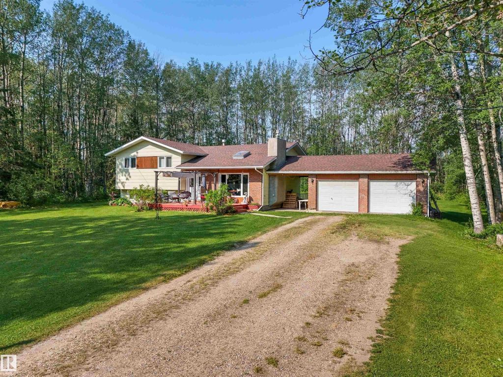 7415 Twp Road 494 - House B, Rural Brazeau County