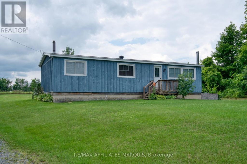 3826 Big Rideau Lake Road, Rideau Lakes