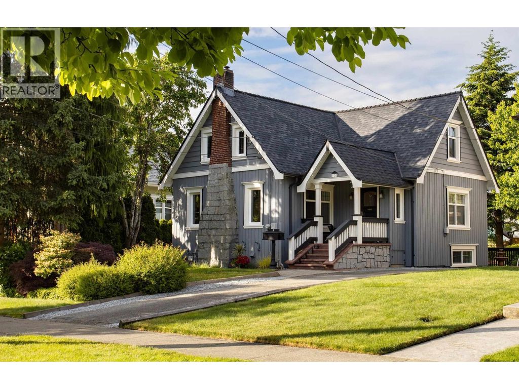 725 Fifth Street, New Westminster