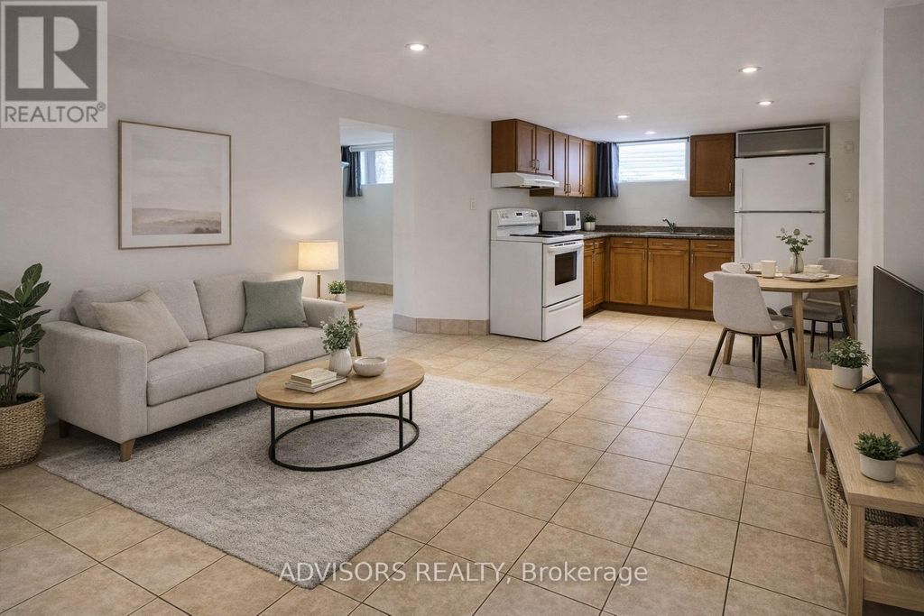 1470 Fisher Avenue, Burlington (mountainside)