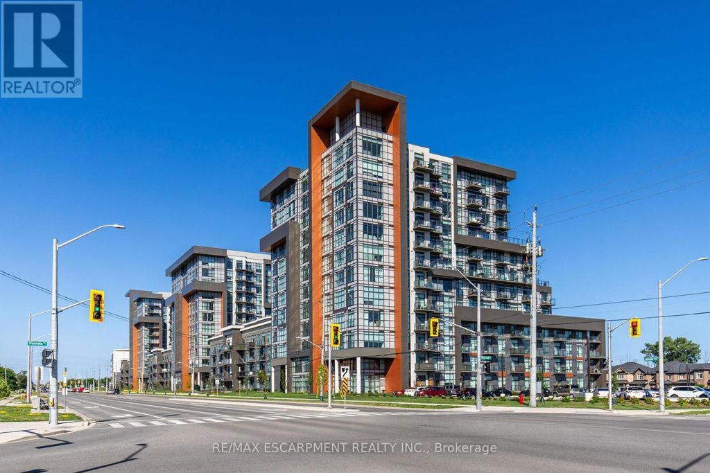 416 - 450 Dundas Street E, Hamilton (waterdown)