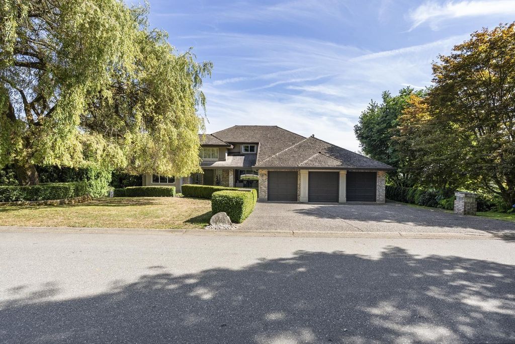 16672 77 Avenue, Surrey