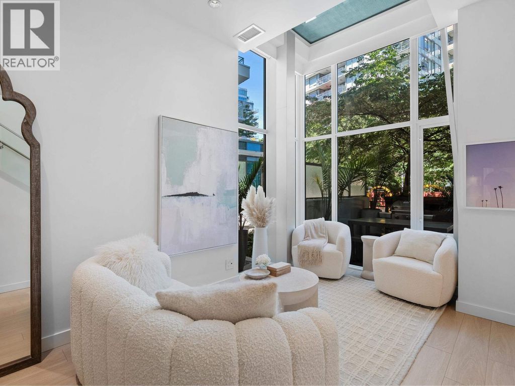 141 E 1st Avenue, Vancouver