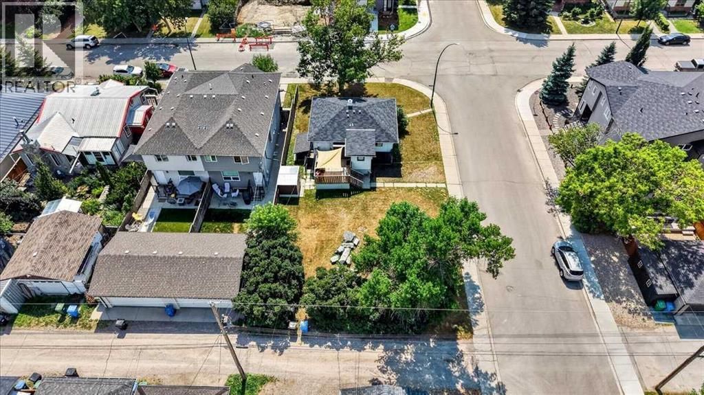 440 53 Avenue Sw, Calgary