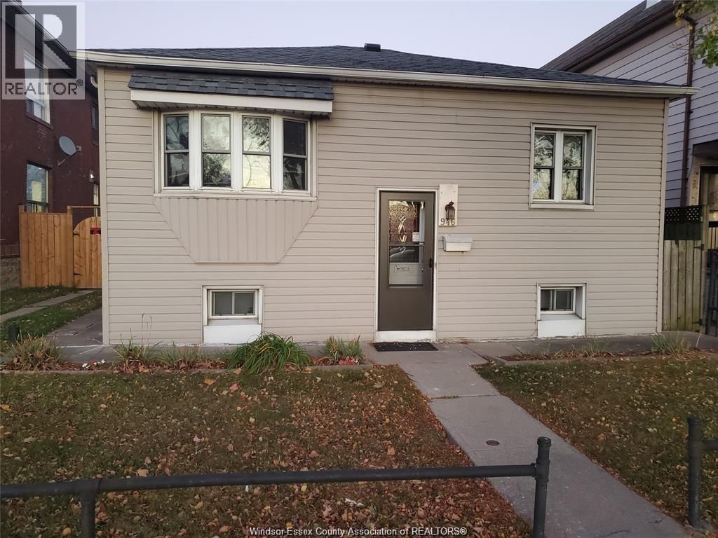 946 Howard Avenue Unit# 1&2, Windsor