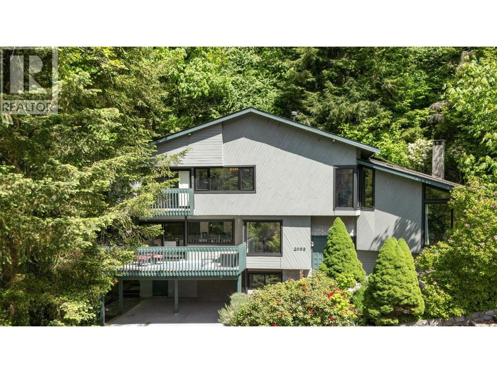 2086 Rivergrove Place, North Vancouver