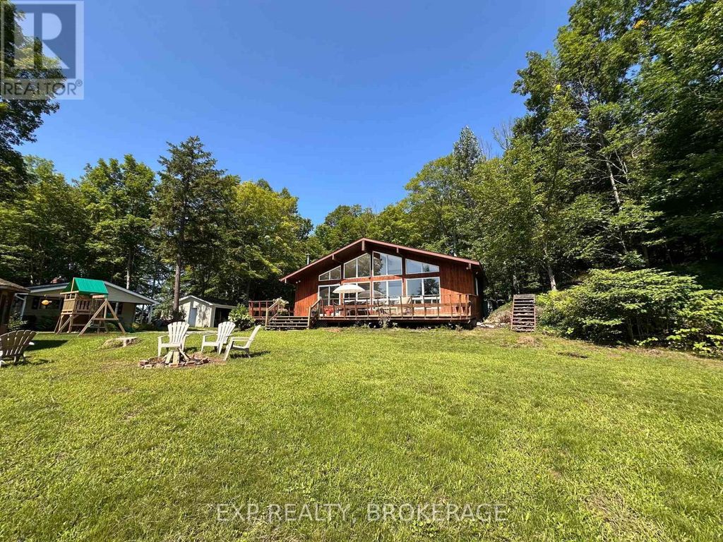 2103 Hambly Lane, South Frontenac