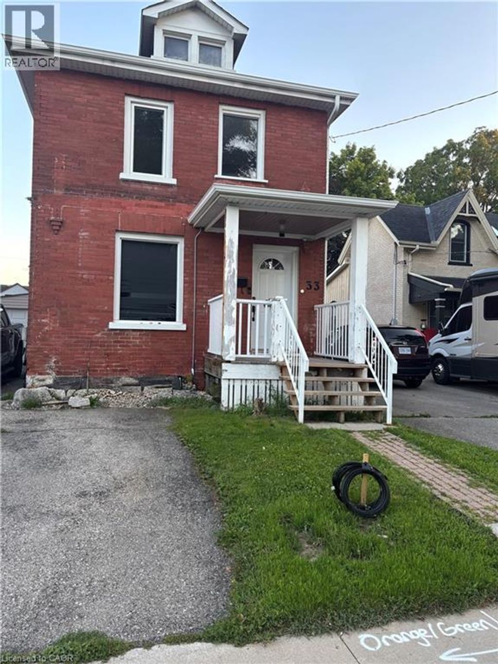 33 Rich Avenue Unit# Upper, Cambridge