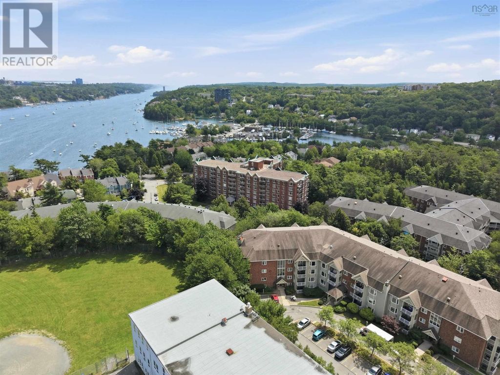 206 85 Spinnaker Drive, Halifax