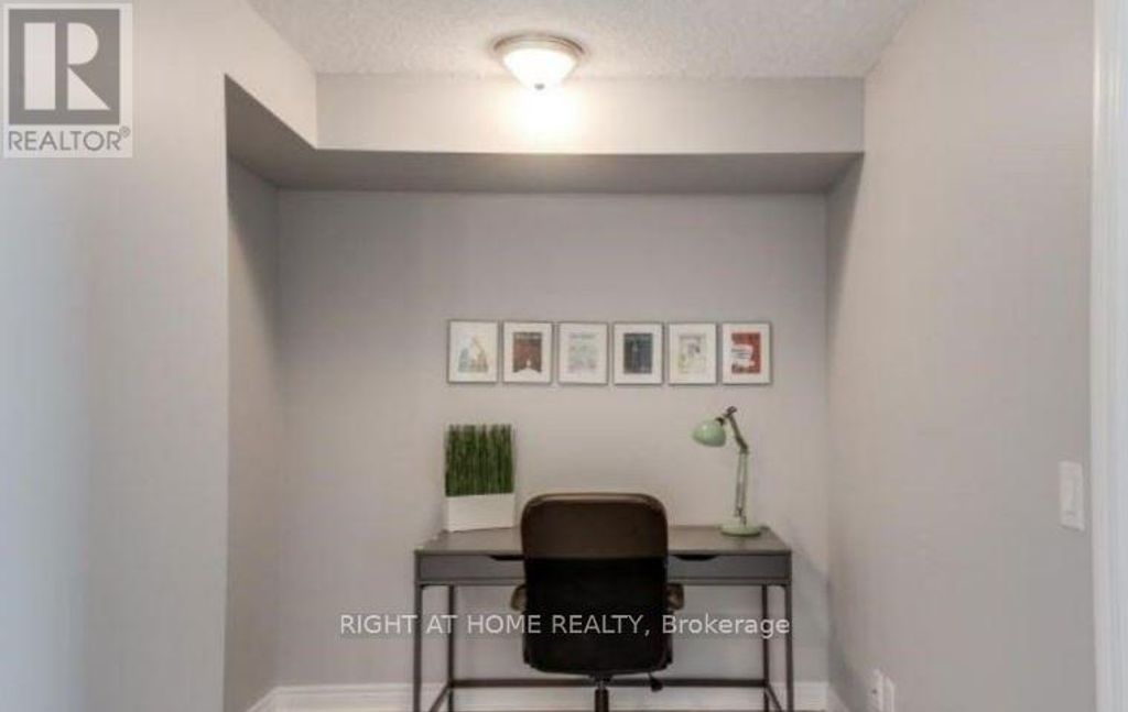 701 - 50 Town Centre Court, Toronto (bendale)