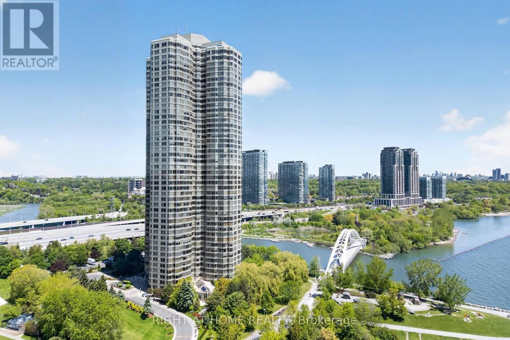 607 - 1 Palace Pier Court, Toronto (mimico)