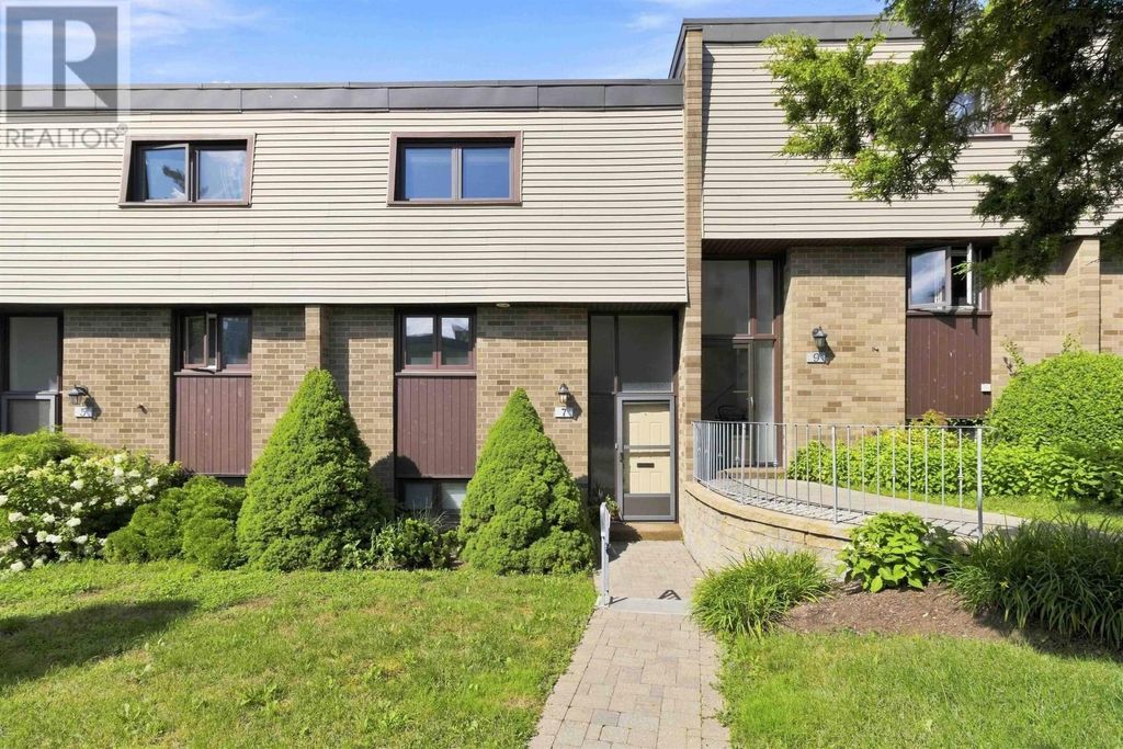 7 Forestside Crescent, Halifax