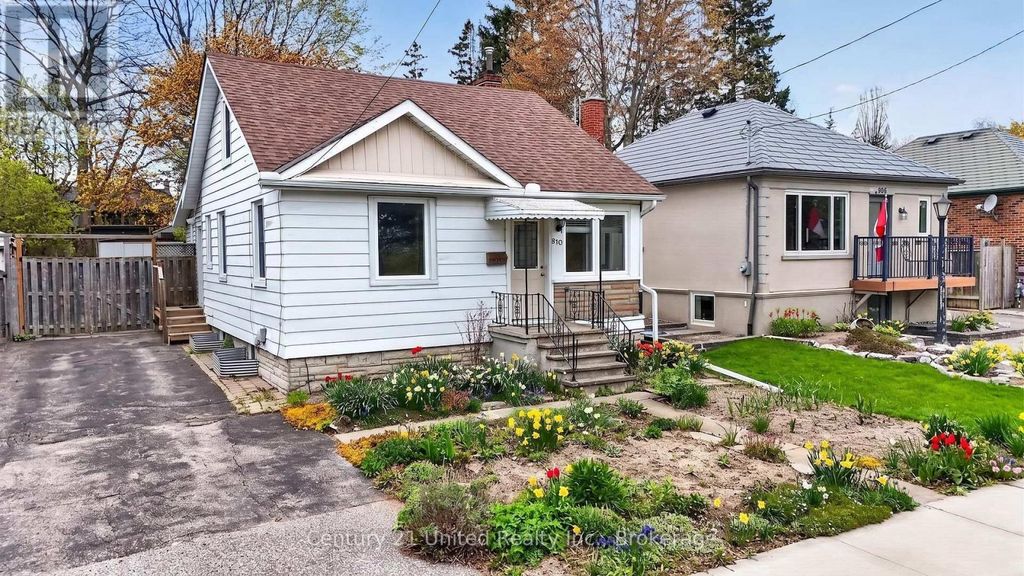 810 Byron Street S, Whitby (downtown Whitby)