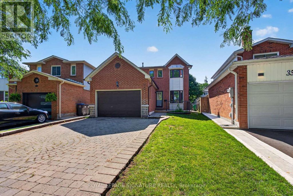 37 Oleander Crescent, Brampton (heart Lake East)