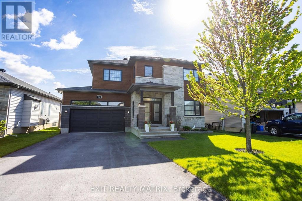 431 Provence Avenue, Russell