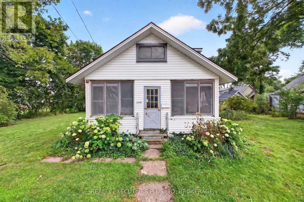 3907 Alexandra Road, Fort Erie (crystal Beach)
