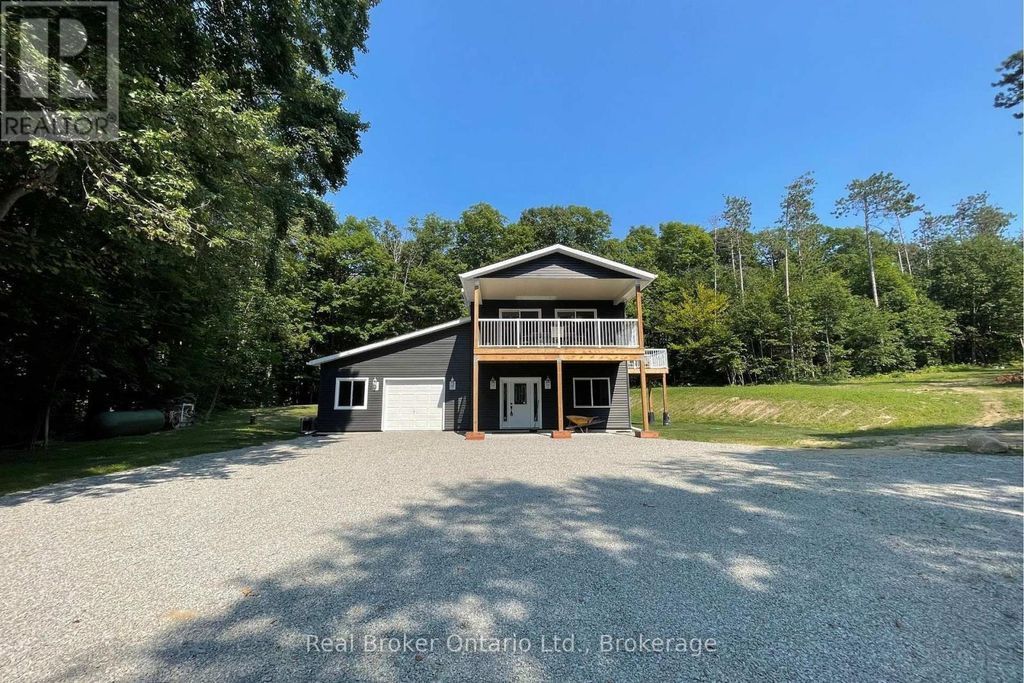 90 14 Concession E, Tiny
