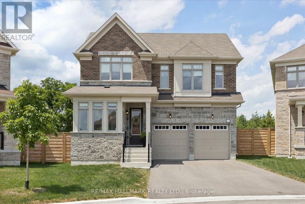 211 Busato Drive, Whitchurch-Stouffville (stouffville)