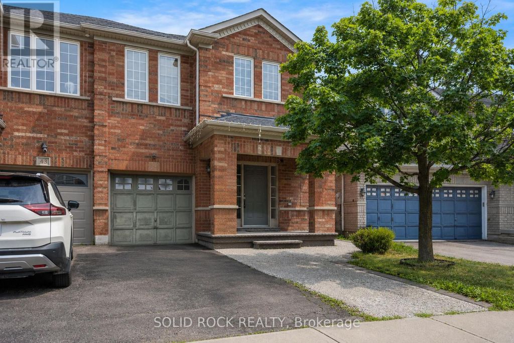 41 Trumpet Valley Boulevard, Brampton (fletcher's Meadow)