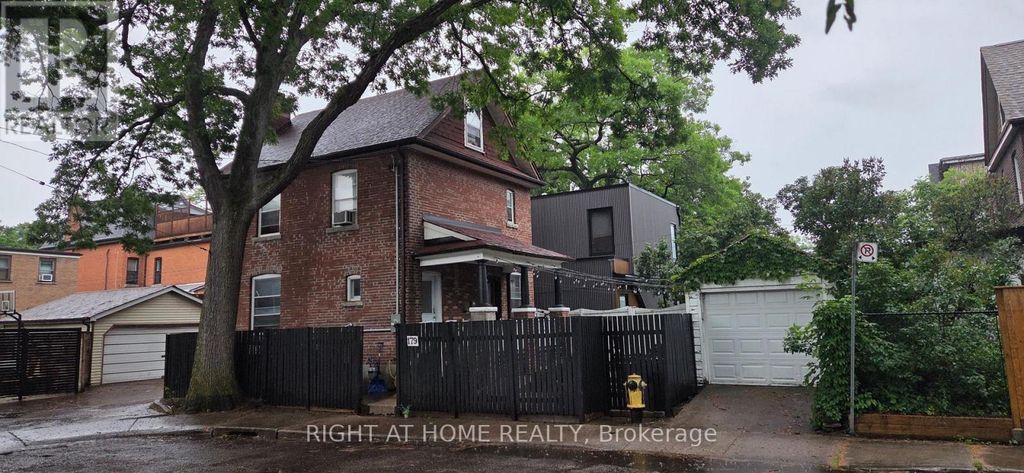 179 Gilmour Avenue, Toronto (junction Area)