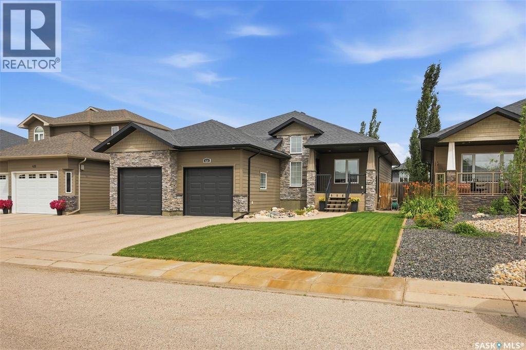 420 Hogan Way, Warman