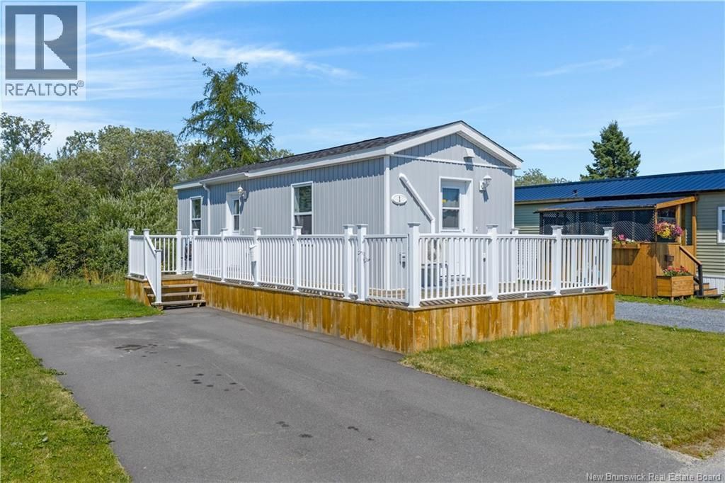 1 Kingfisher Road, Saint John