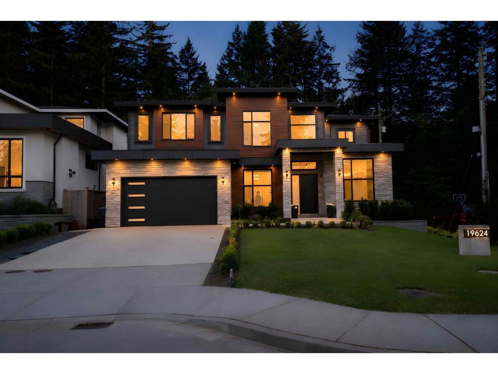 19624 31a Avenue, Surrey