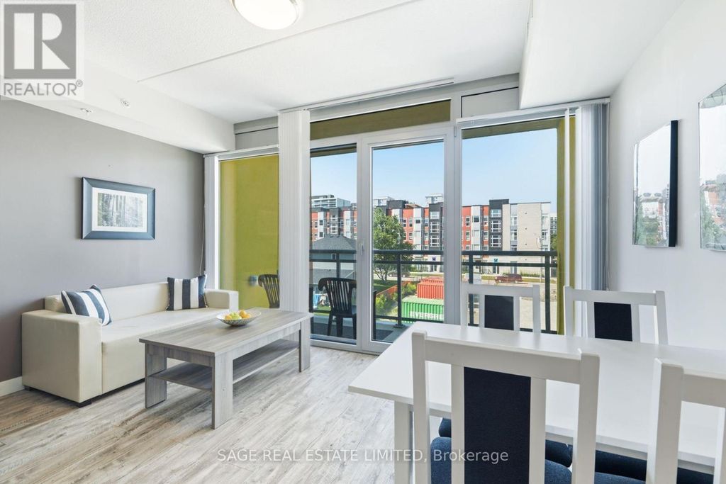 424 - 257 Hemlock Street, Waterloo