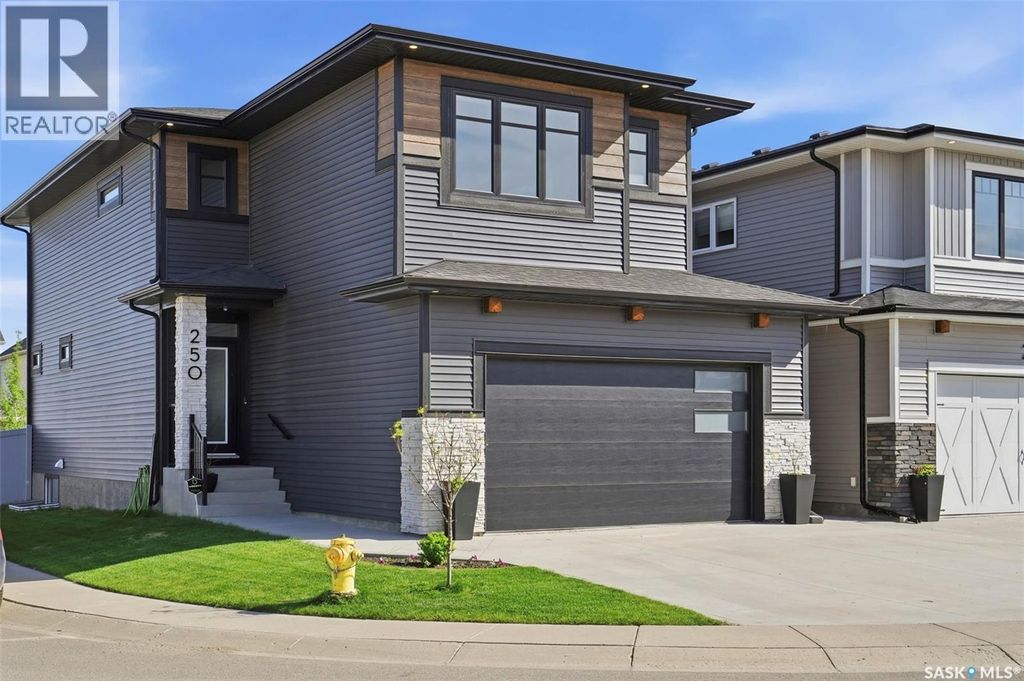 250 Skopik Crescent, Saskatoon