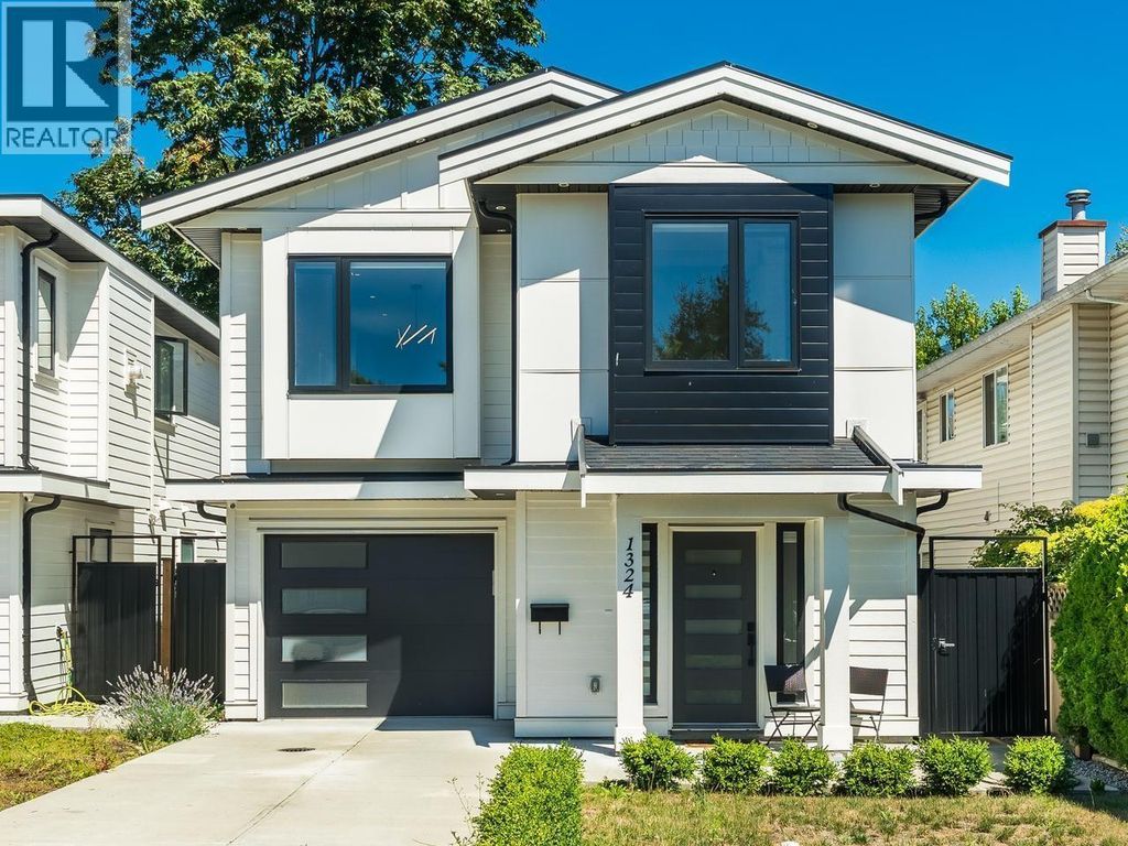 1324 W 15th Street, North Vancouver