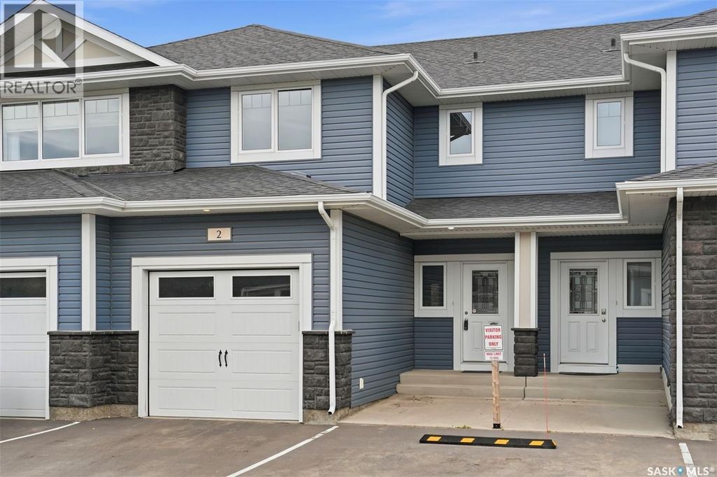 2 115 Veltkamp Crescent, Saskatoon