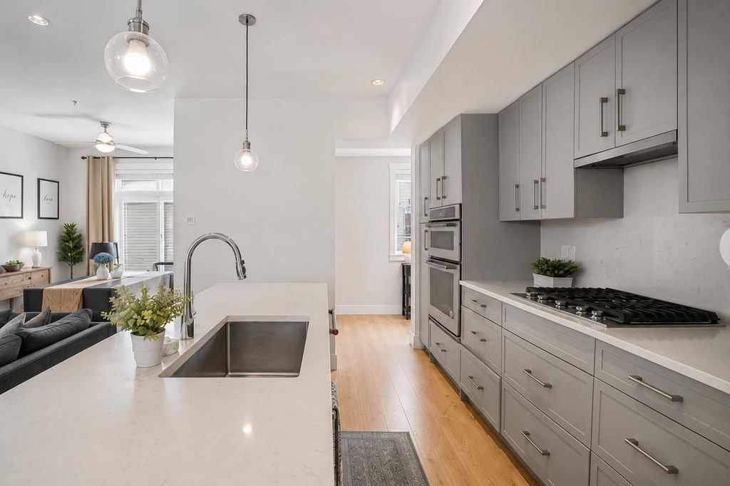 27 22128 48a Avenue, Langley