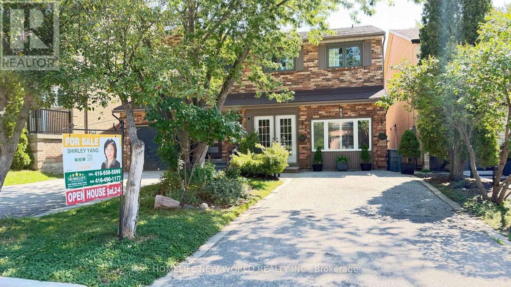 5 Doral Gate, Markham (royal Orchard)