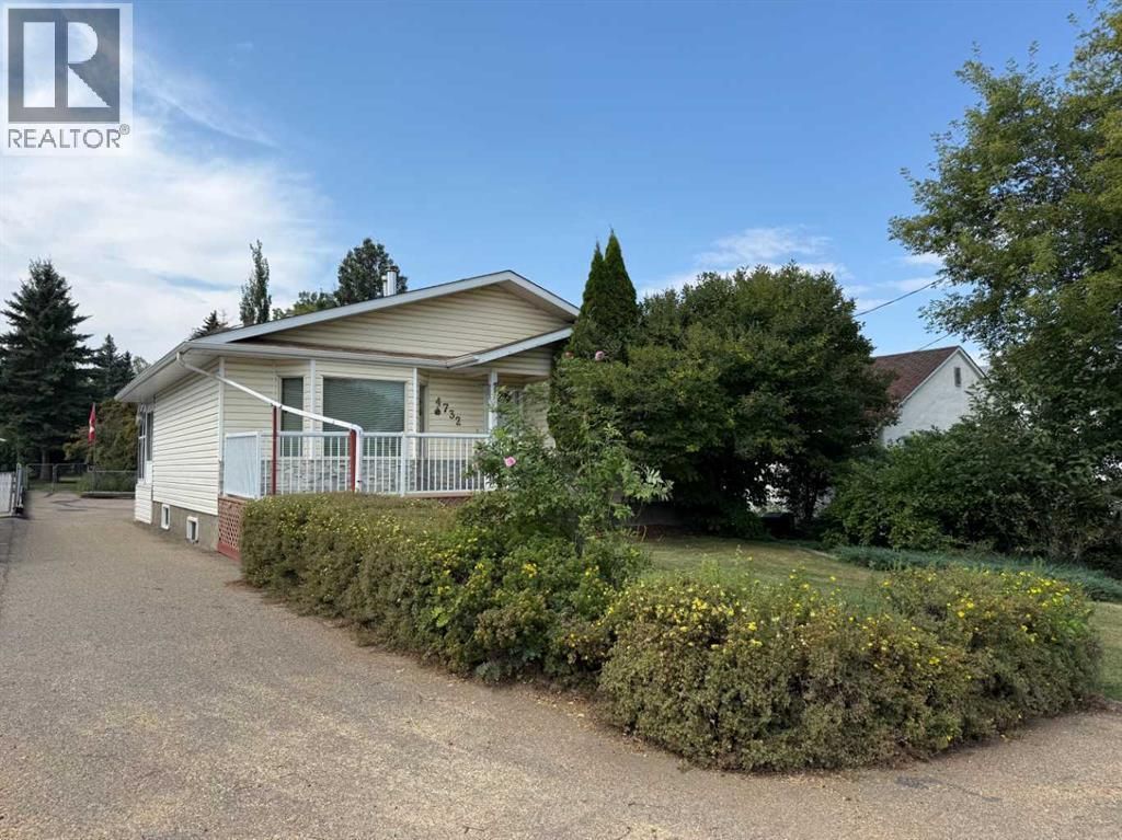 4732 48 Street, Sylvan Lake
