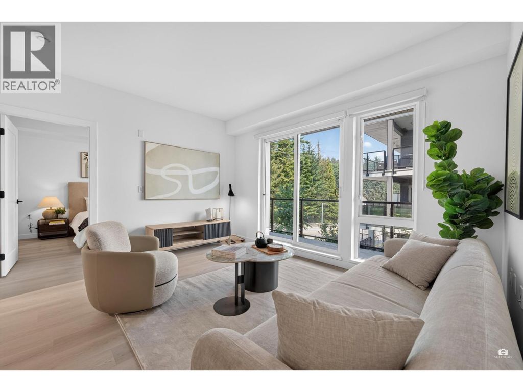 106 2002 St. George Street, Port Moody