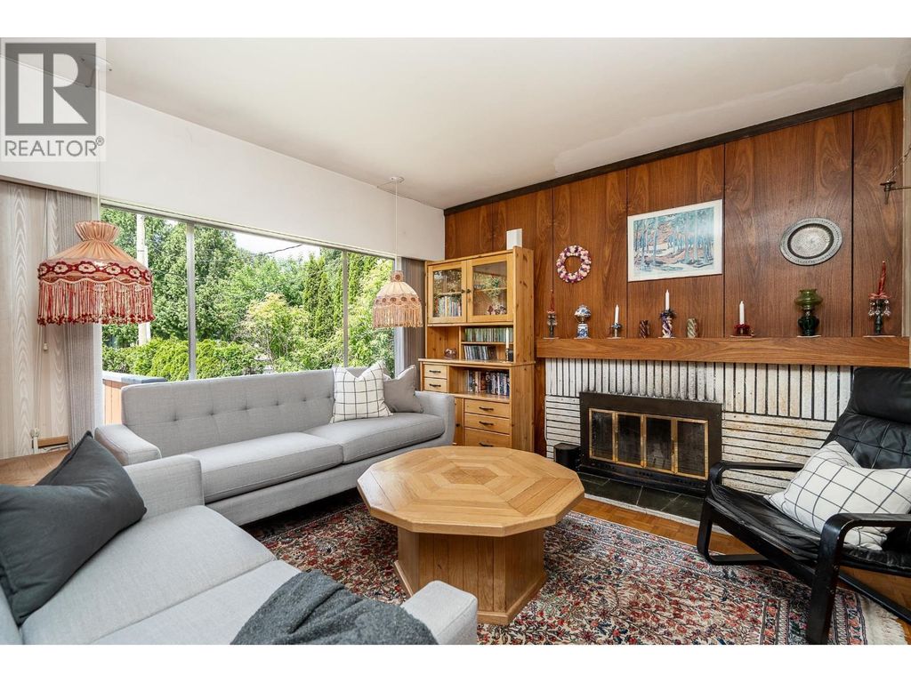 3554 Hastings Street, Port Coquitlam