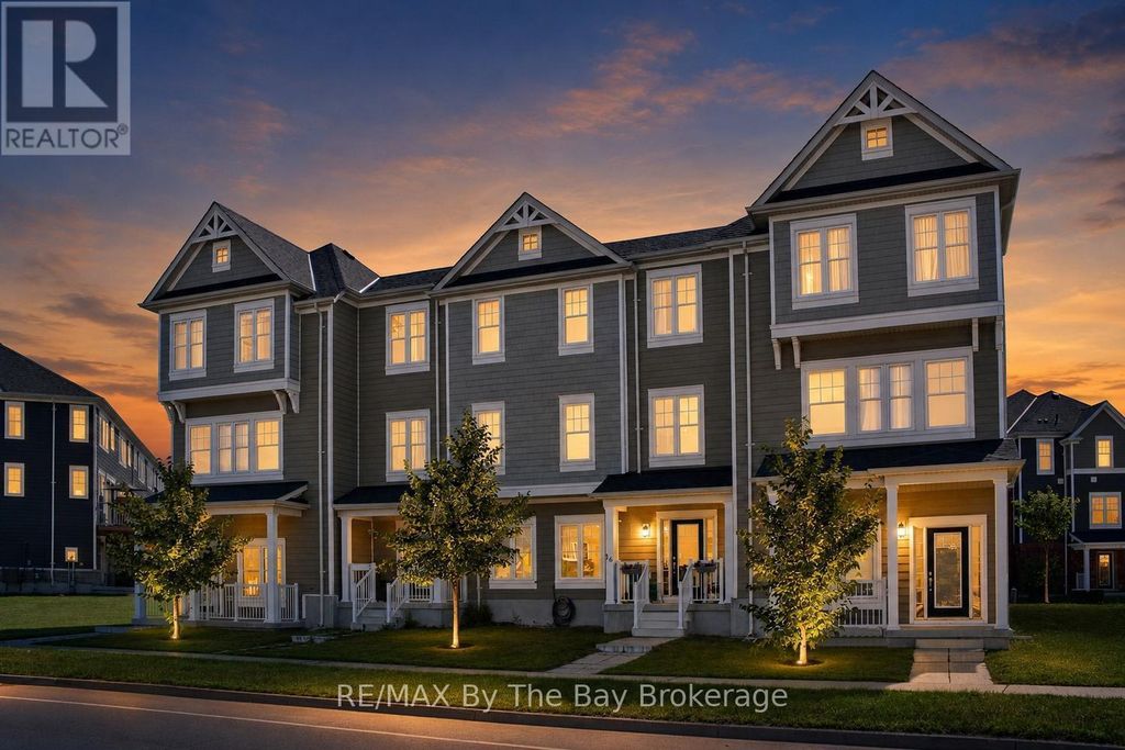 16 Village Gate Drive, Wasaga Beach